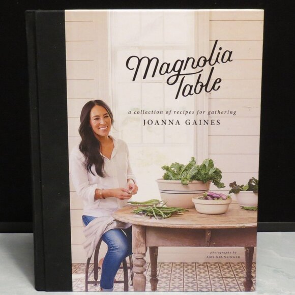 Magnolia Table Cookbook Joanna Gaines Recipes Collection Gathering - Picture 1 of 3